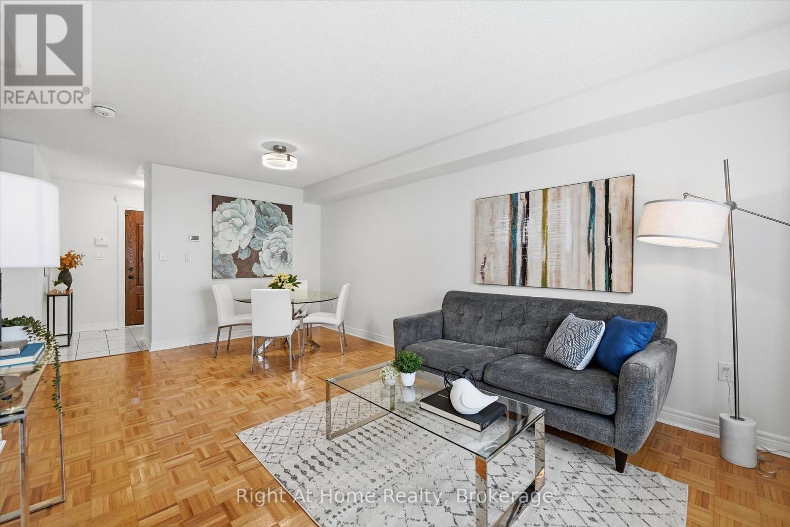 2255 Hummingbird Way, Oakville, Ontario  L6M 3Z7 - Photo 13 - W13058896