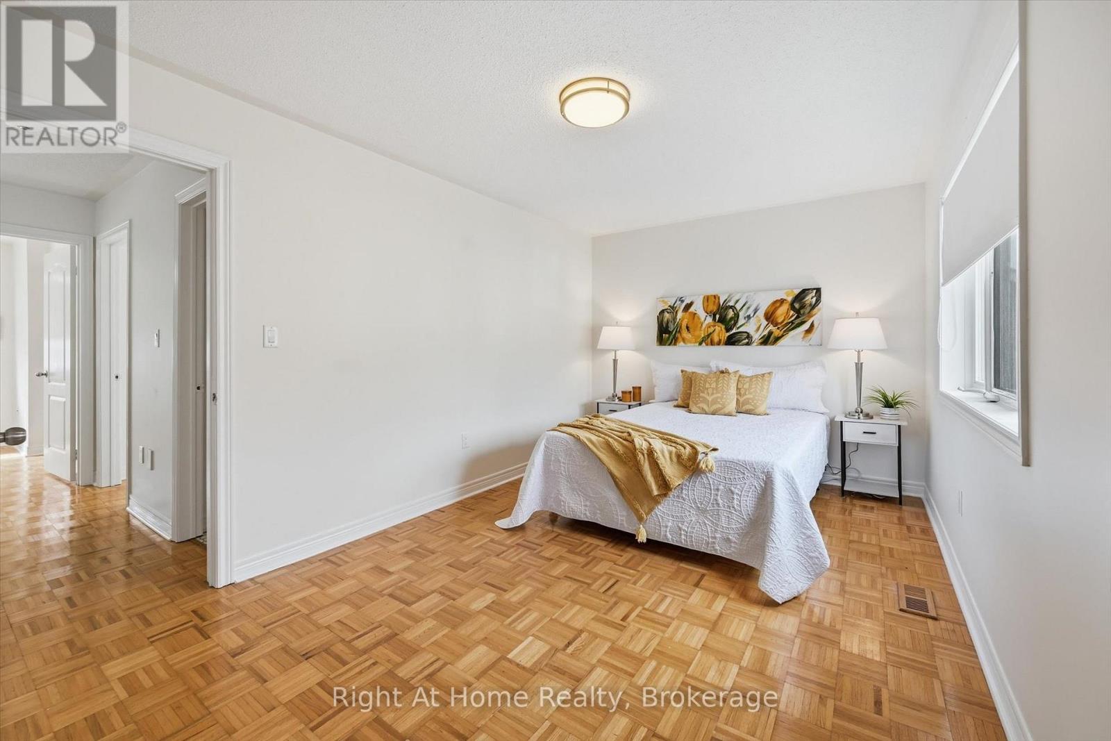 2255 Hummingbird Way, Oakville, Ontario  L6M 3Z7 - Photo 20 - W13058896