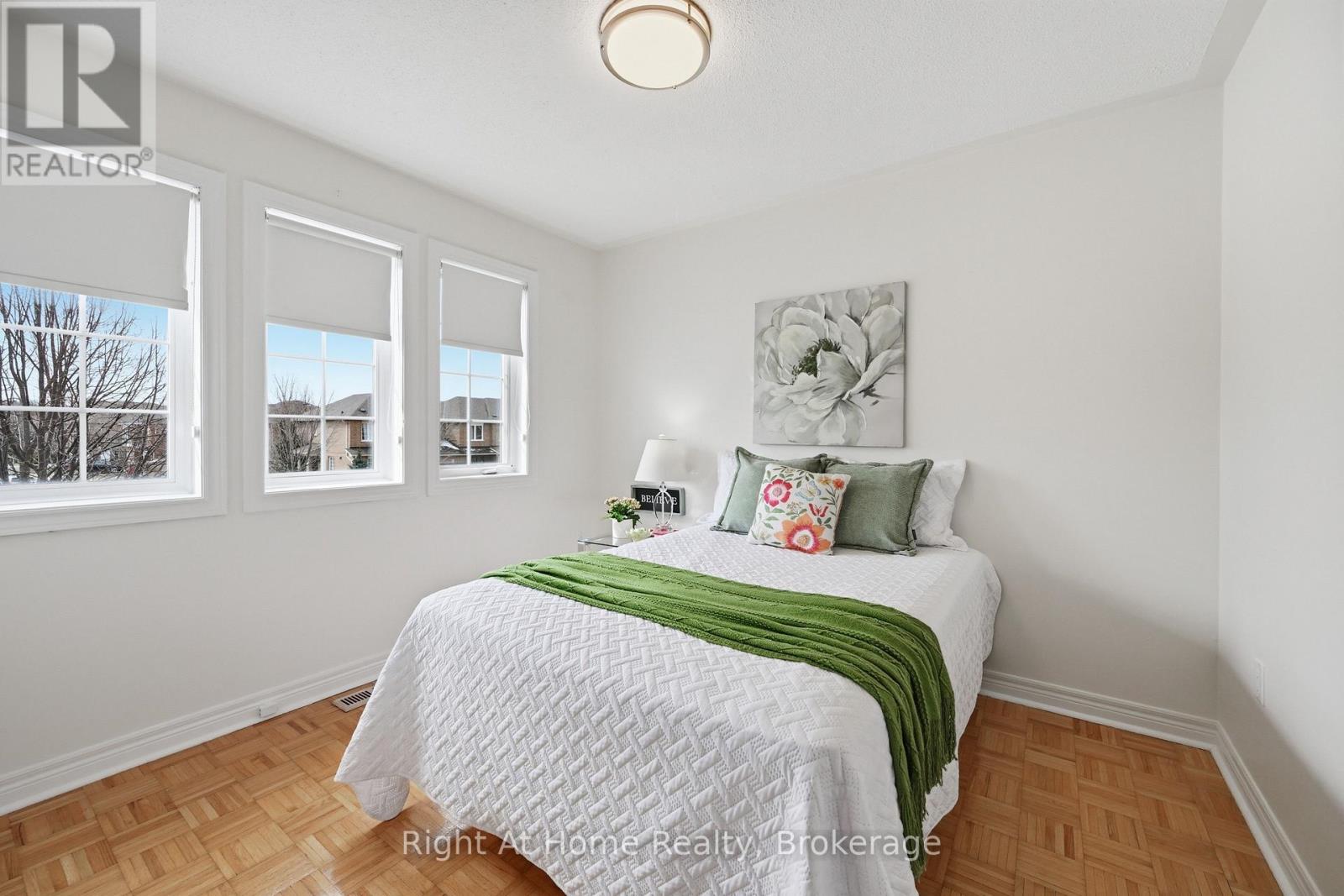 2255 Hummingbird Way, Oakville, Ontario  L6M 3Z7 - Photo 25 - W13058896