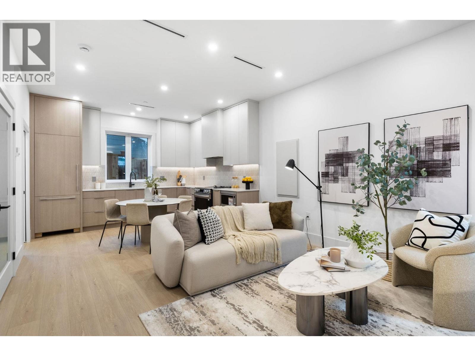 3277 GRAVELEY STREET, vancouver, British Columbia