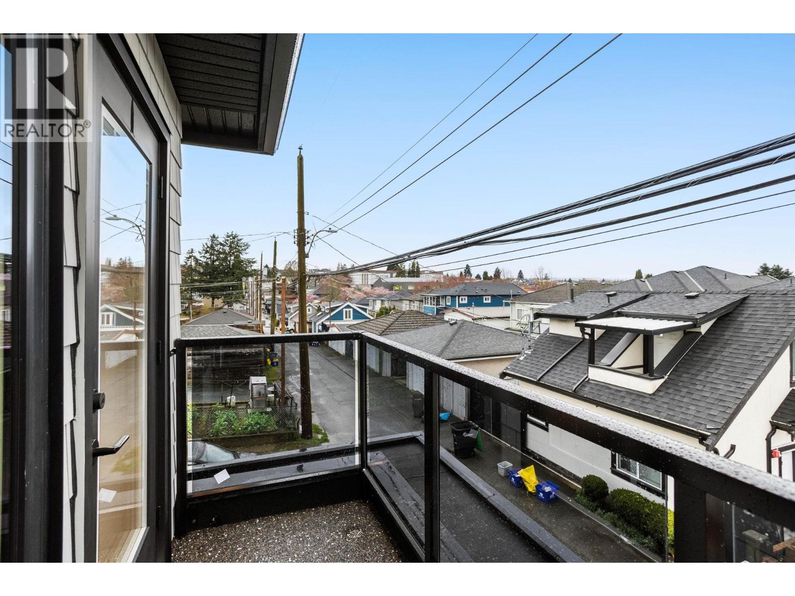 3277 Graveley Street, Vancouver, British Columbia  V5K 3K8 - Photo 12 - R3117435