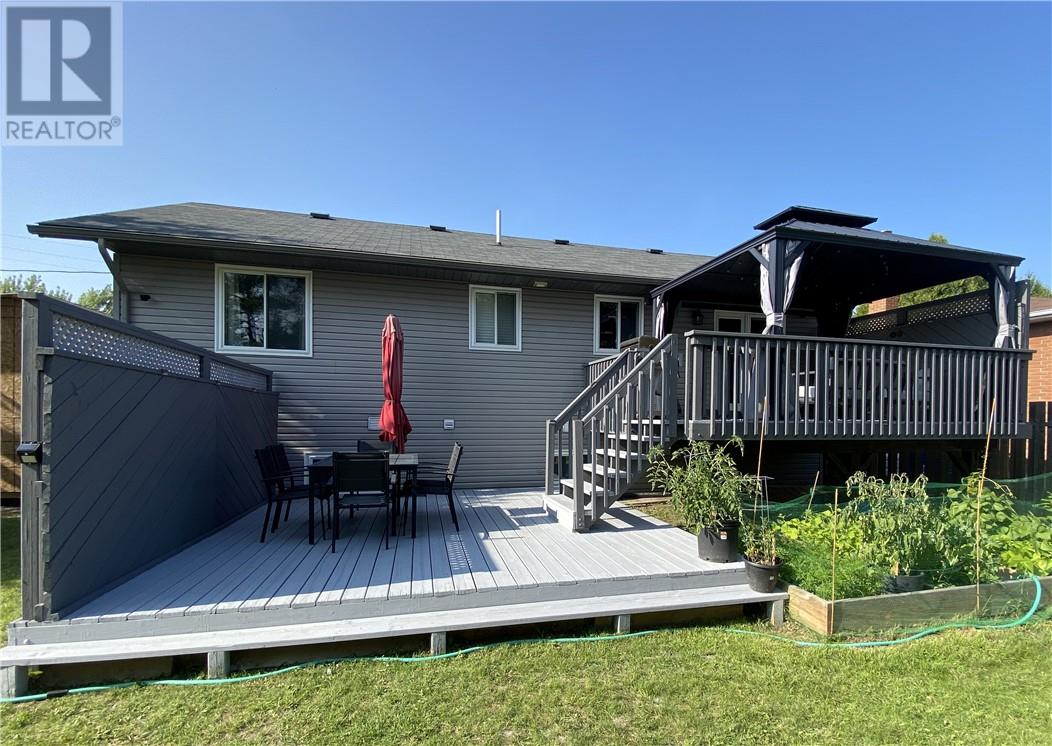 5385 Donald Street, Azilda, Ontario  P0M 1B0 - Photo 19 - 2127352