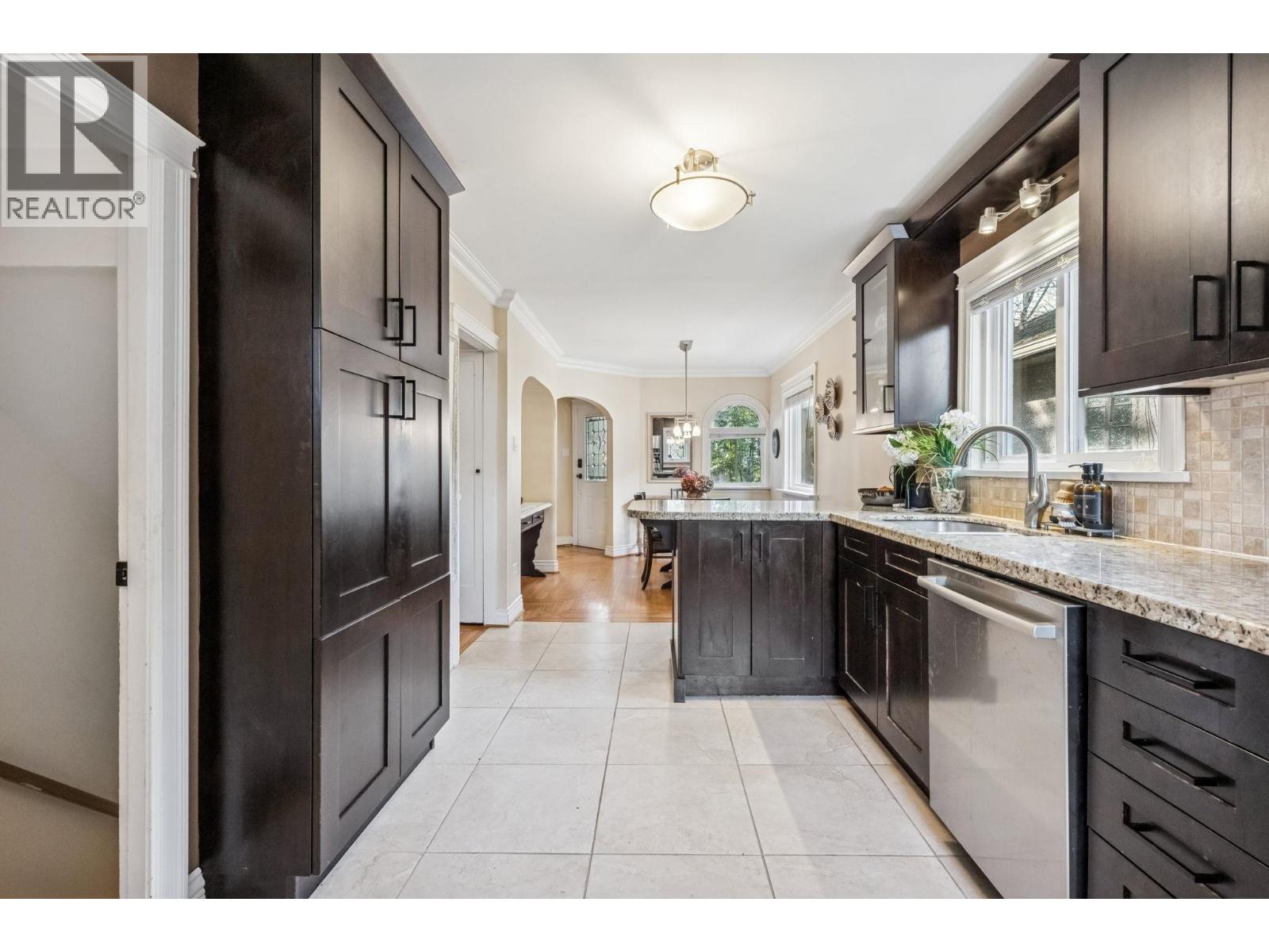 2819 W 13th Avenue, Vancouver, British Columbia  V6K 2T6 - Photo 7 - R3117460