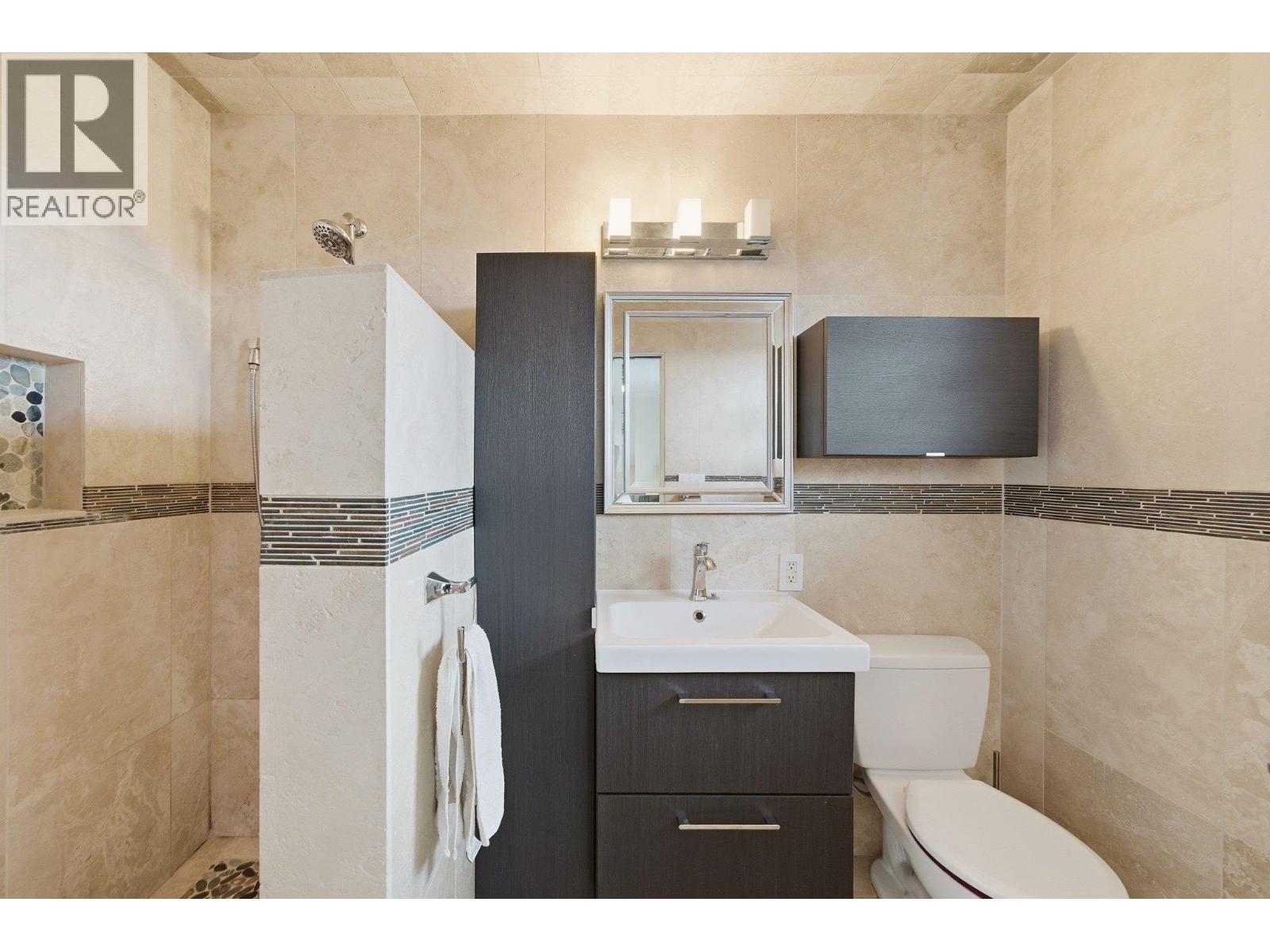 80 Courtney Crescent, New Westminster, British Columbia  V3L 4M2 - Photo 25 - R3117486