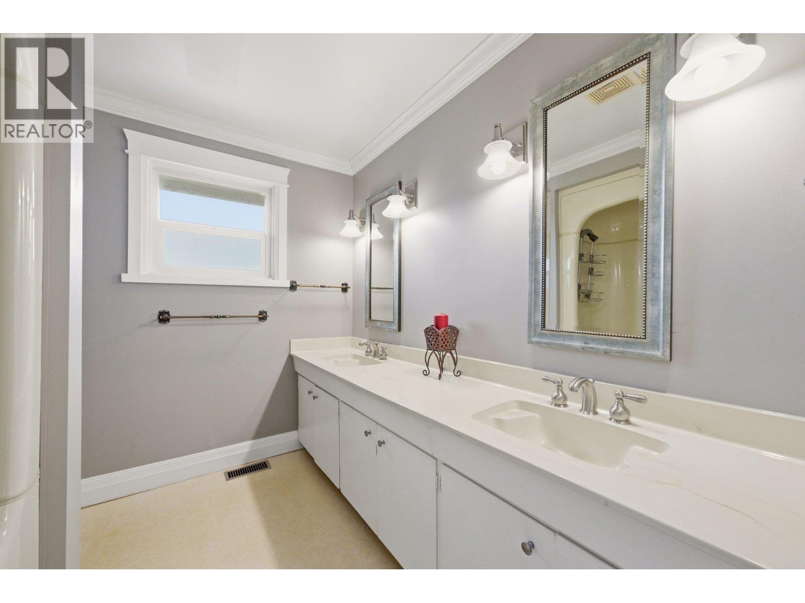 80 Courtney Crescent, New Westminster, British Columbia  V3L 4M2 - Photo 29 - R3117486