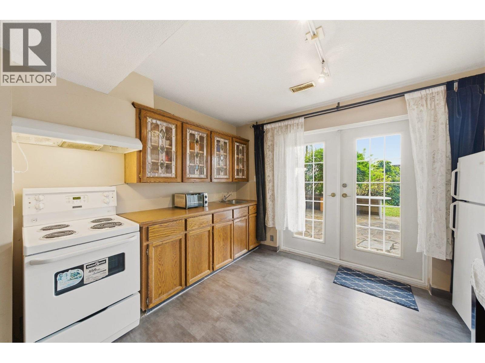 80 Courtney Crescent, New Westminster, British Columbia  V3L 4M2 - Photo 32 - R3117486