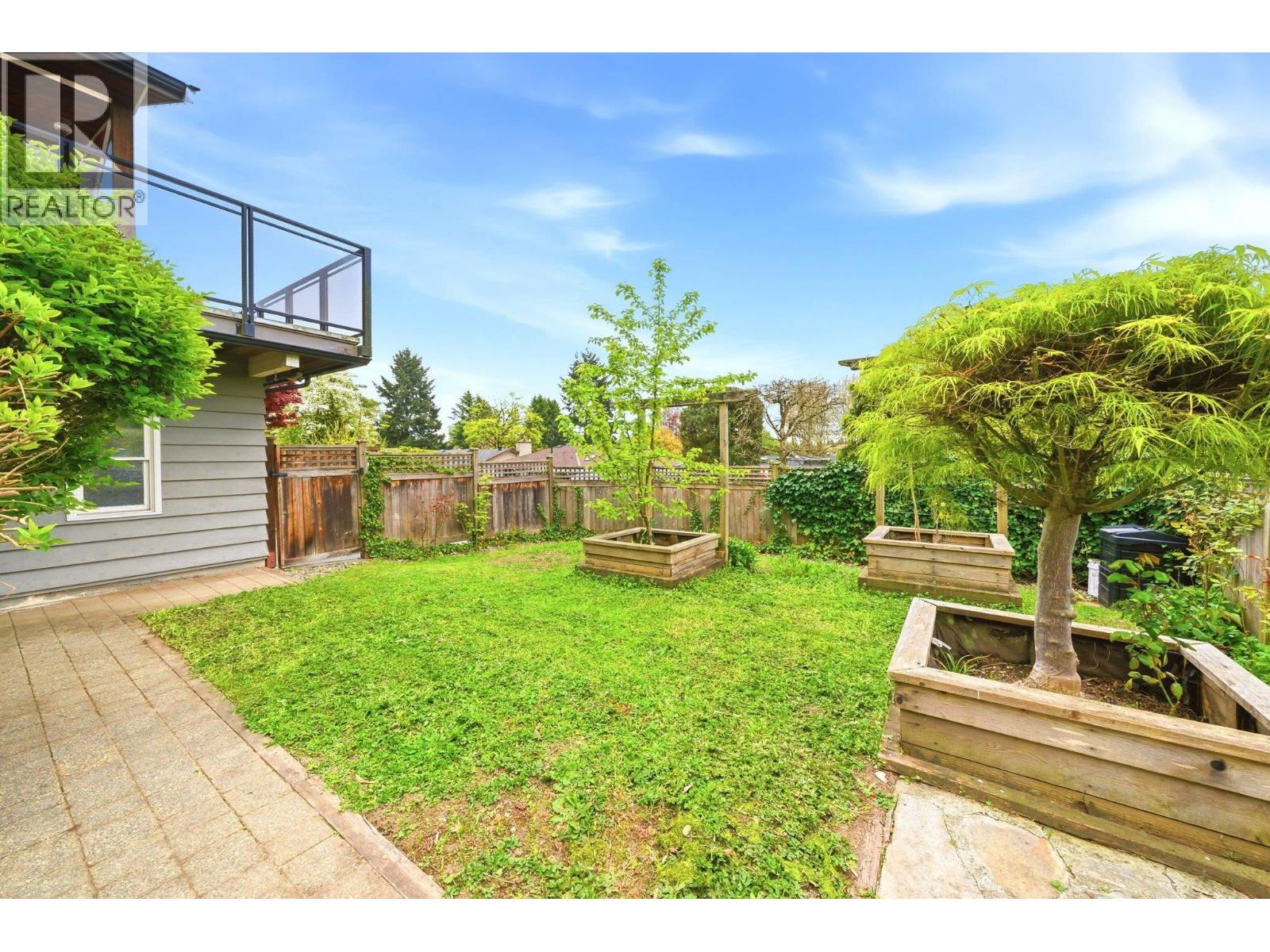 80 Courtney Crescent, New Westminster, British Columbia  V3L 4M2 - Photo 33 - R3117486