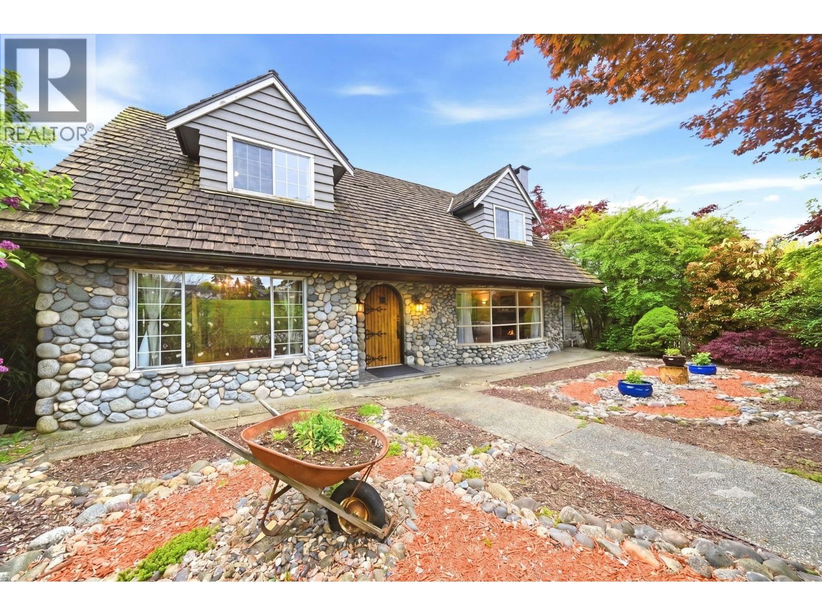 80 Courtney Crescent, New Westminster, British Columbia  V3L 4M2 - Photo 36 - R3117486