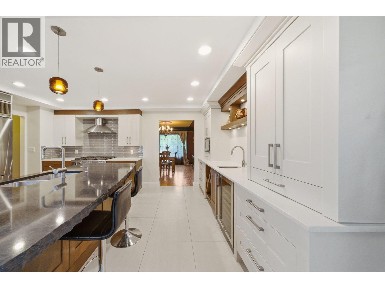 80 Courtney Crescent, New Westminster, British Columbia  V3L 4M2 - Photo 6 - R3117486