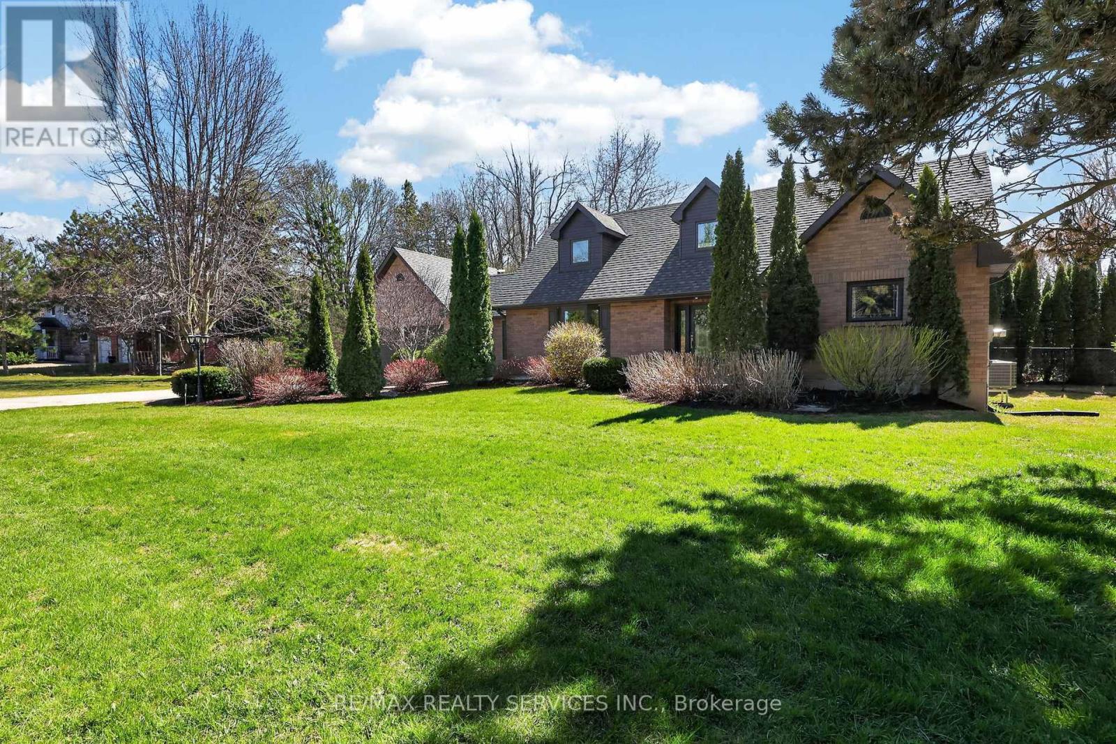 12 Glenn Court, Caledon, Ontario  L7K 0P2 - Photo 4 - W13055620