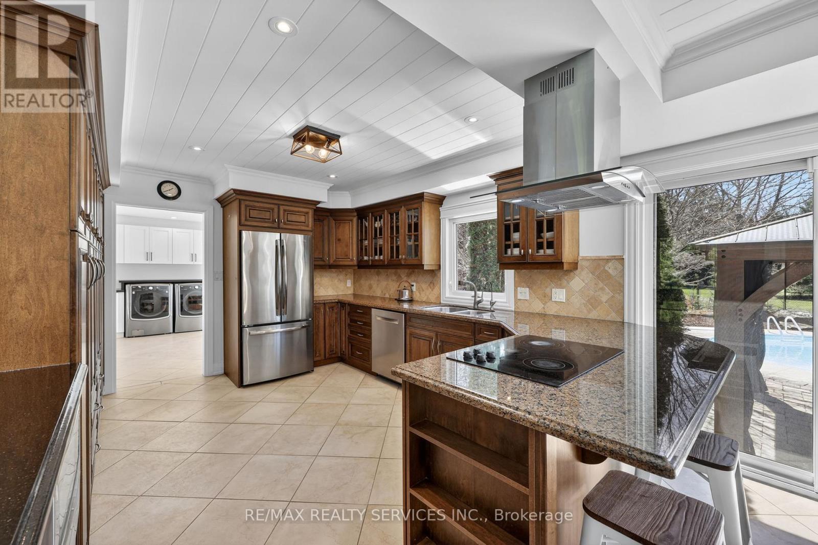 12 Glenn Court, Caledon, Ontario  L7K 0P2 - Photo 8 - W13055620