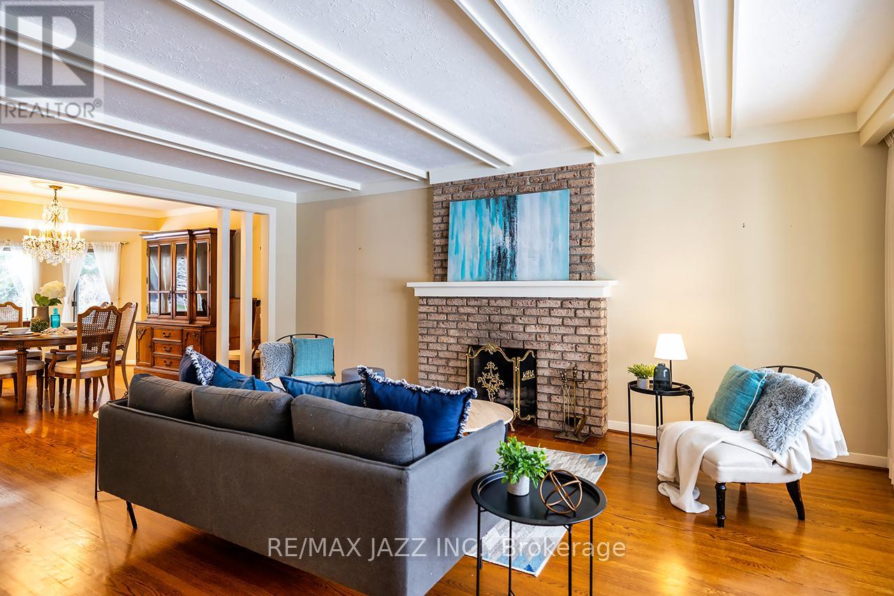 233 Wellington Street, Whitby, Ontario  L1N 5L7 - Photo 8 - E12609748