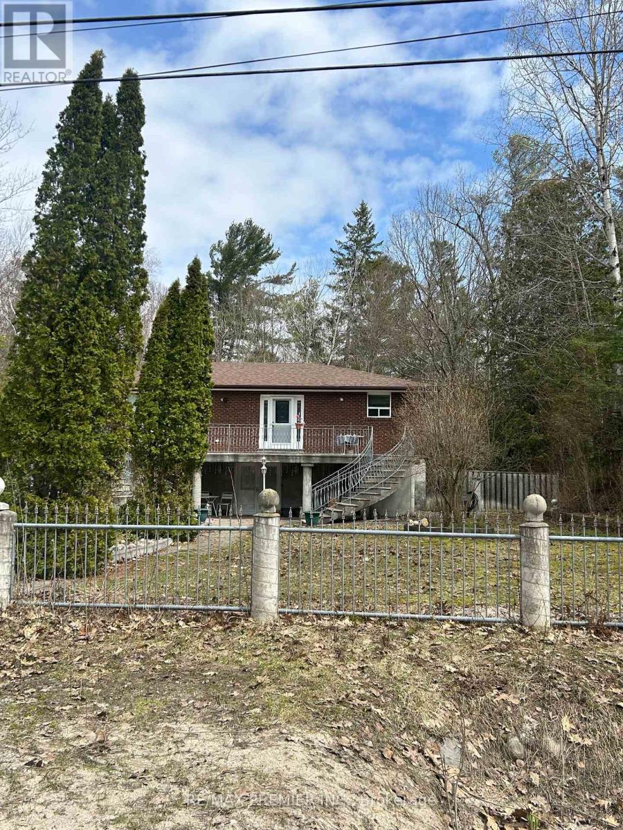 Main - 61 Cedar Lane Drive, Wasaga Beach, Ontario  L9Z 2S1 - Photo 2 - S13059876