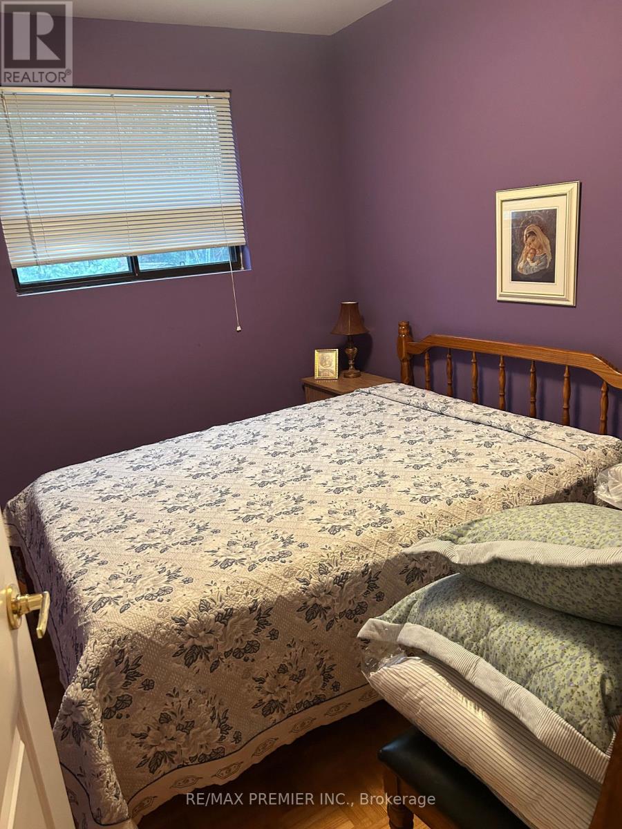 Main - 61 Cedar Lane Drive, Wasaga Beach, Ontario  L9Z 2S1 - Photo 6 - S13059876