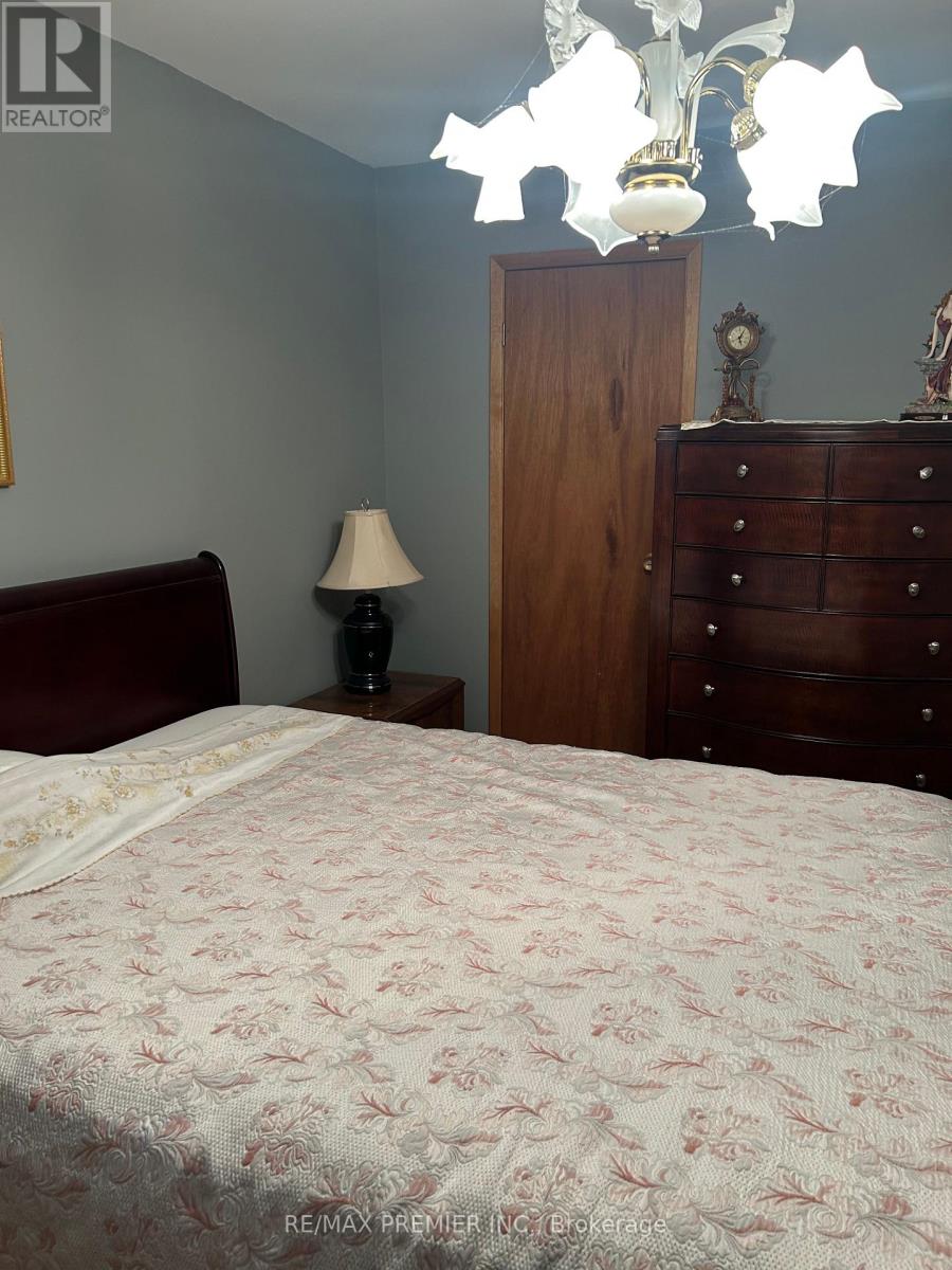 Main - 61 Cedar Lane Drive, Wasaga Beach, Ontario  L9Z 2S1 - Photo 7 - S13059876