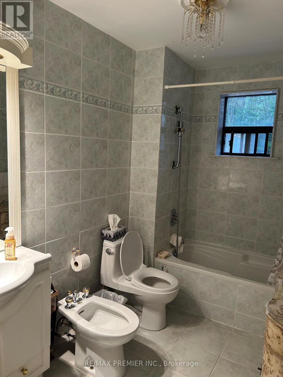 Main - 61 Cedar Lane Drive, Wasaga Beach, Ontario  L9Z 2S1 - Photo 8 - S13059876