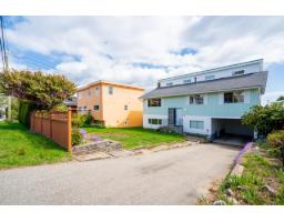 15856 BUENA VISTA AVENUE, White Rock, British Columbia