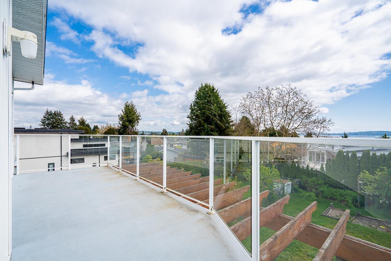 15856 Buena Vista Avenue, White Rock, British Columbia  V4B 2A3 - Photo 22 - R3115869