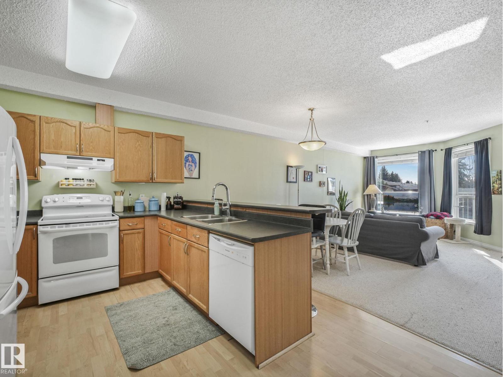 #103 9120 156 Street NW NW, Edmonton, Alberta  T6R 0S2 - Photo 7 - E4484631