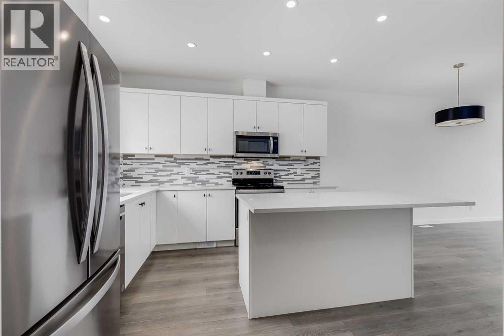 111 Marmot Way Nw, Calgary, Alberta  T3R 2B9 - Photo 12 - A2301437