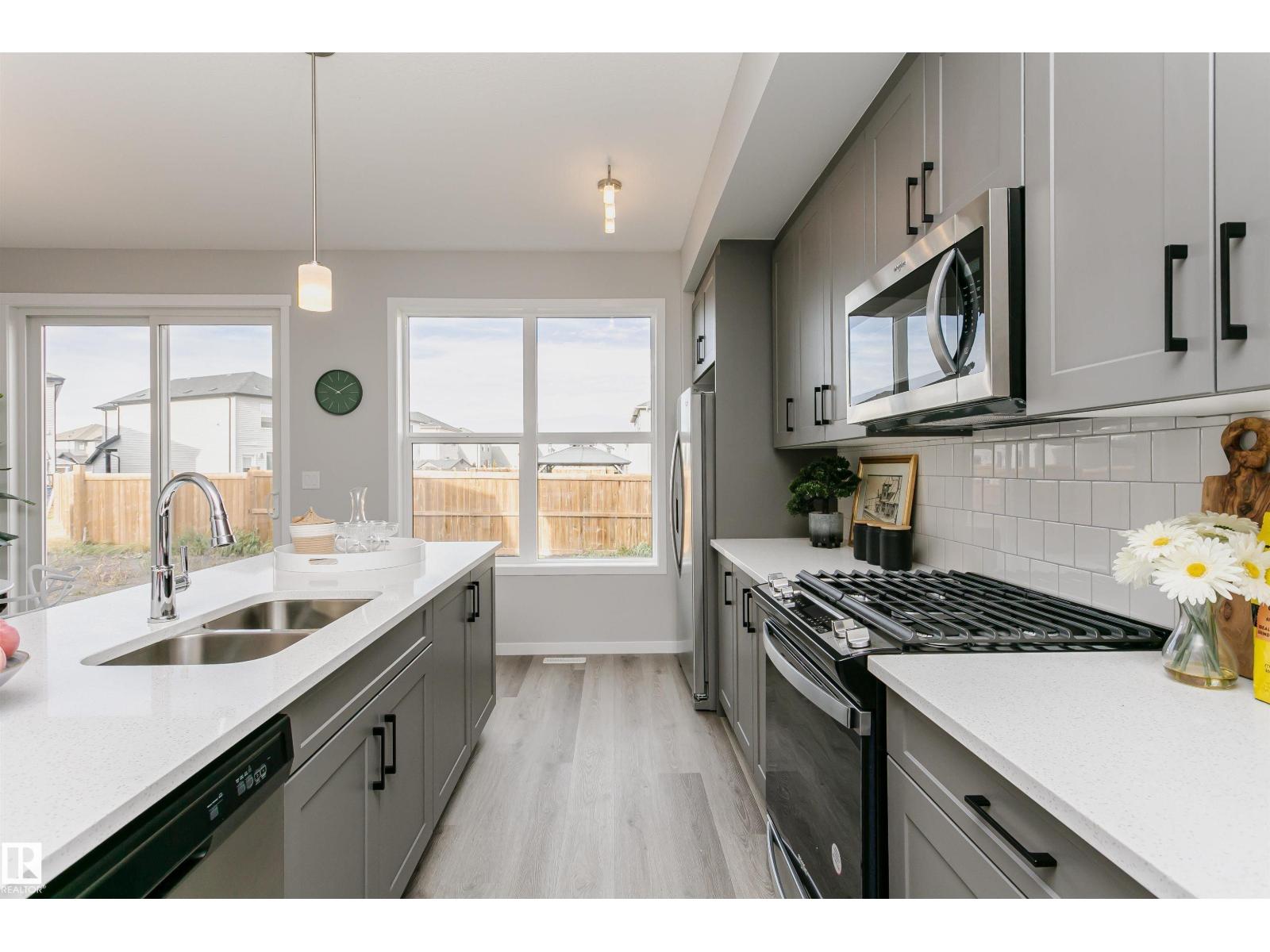 2518 151a Av NW, Edmonton, Alberta  T5Y 3Z2 - Photo 10 - E4484699