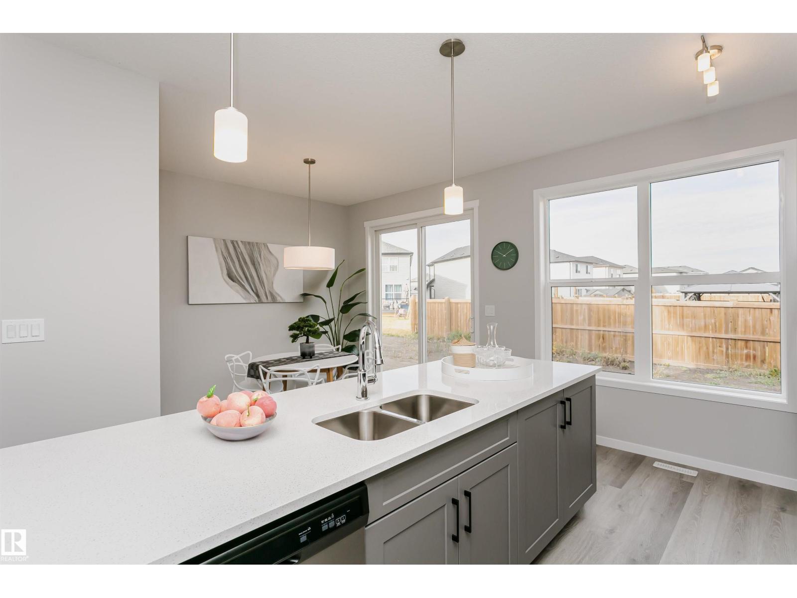 2518 151a Av NW, Edmonton, Alberta  T5Y 3Z2 - Photo 11 - E4484699