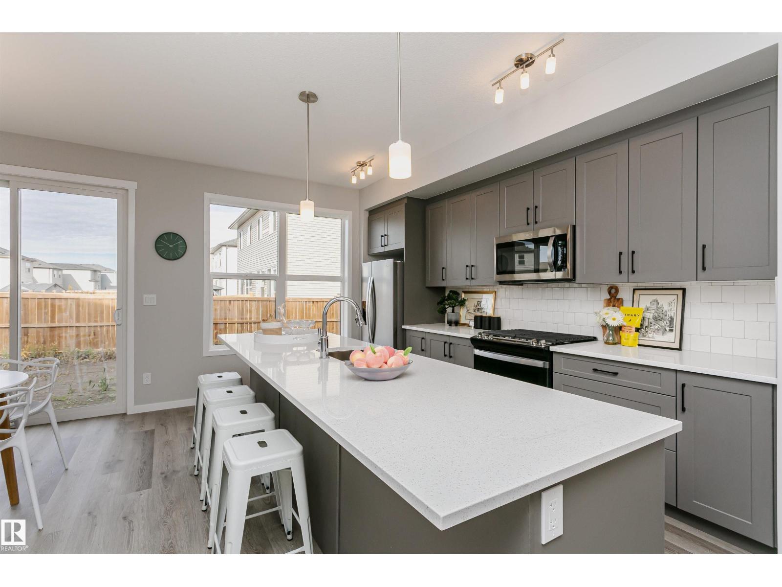 2518 151a Av NW, Edmonton, Alberta  T5Y 3Z2 - Photo 9 - E4484699