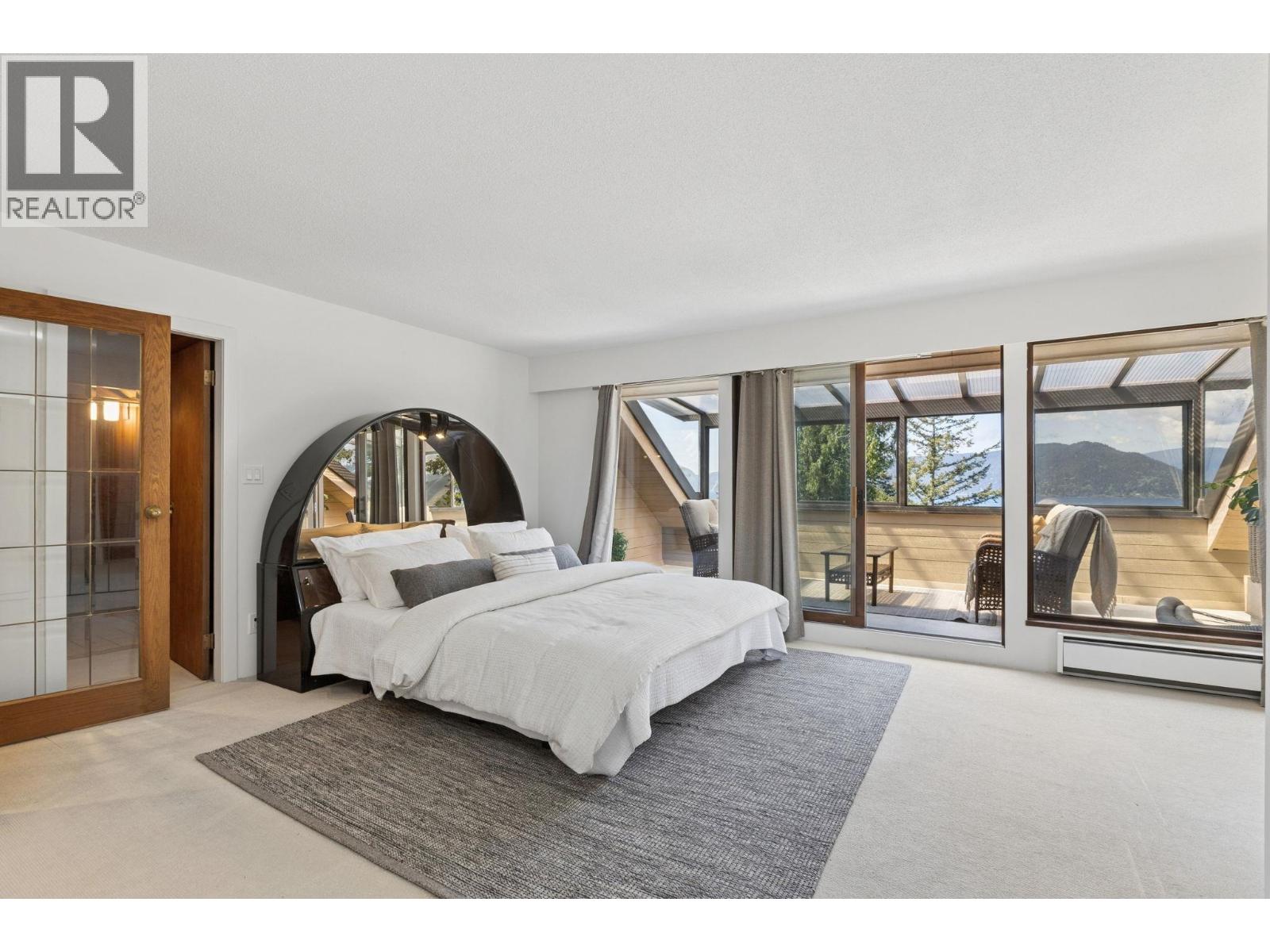 8570 Ansell Place, West Vancouver, British Columbia  V7W 2W3 - Photo 23 - R3117394