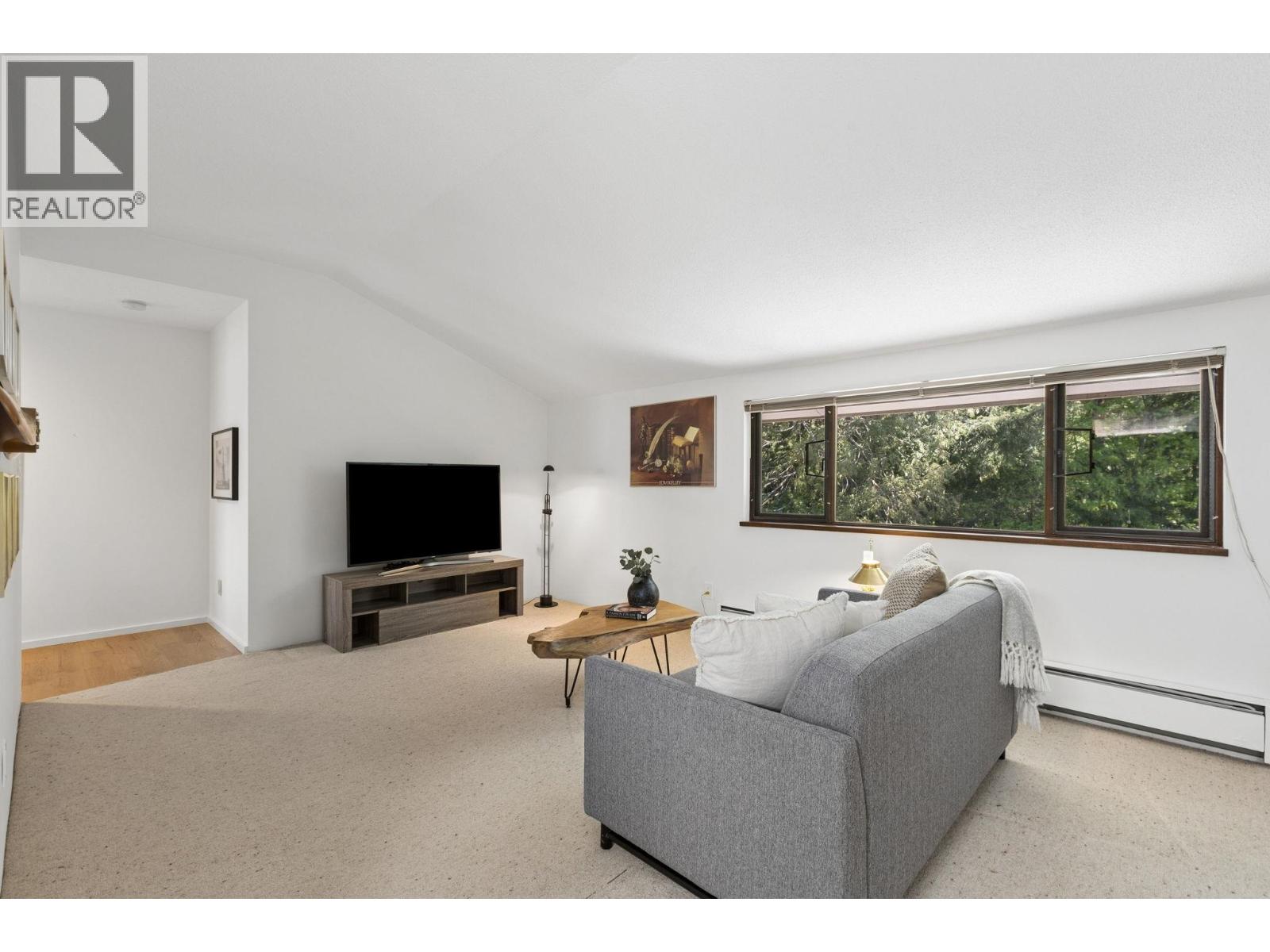 8570 Ansell Place, West Vancouver, British Columbia  V7W 2W3 - Photo 30 - R3117394