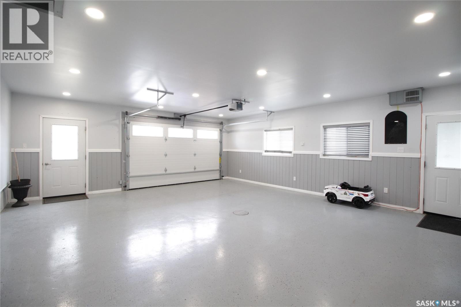 1101 Oak Avenue, Moosomin, Saskatchewan  S0G 3N0 - Photo 22 - SK034352