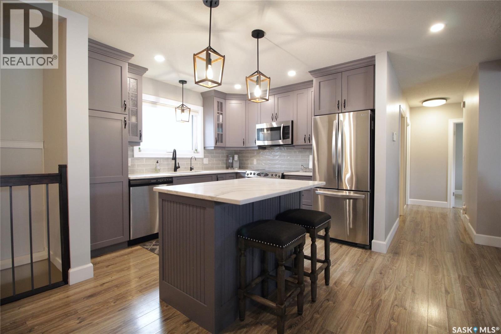 1101 Oak Avenue, Moosomin, Saskatchewan  S0G 3N0 - Photo 3 - SK034352