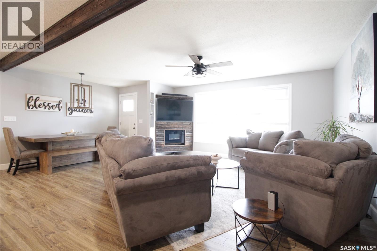 1101 Oak Avenue, Moosomin, Saskatchewan  S0G 3N0 - Photo 4 - SK034352