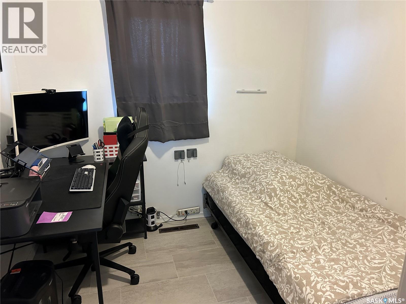 316 4th Avenue W, Watrous, Saskatchewan  S0K 4T0 - Photo 11 - SK034145