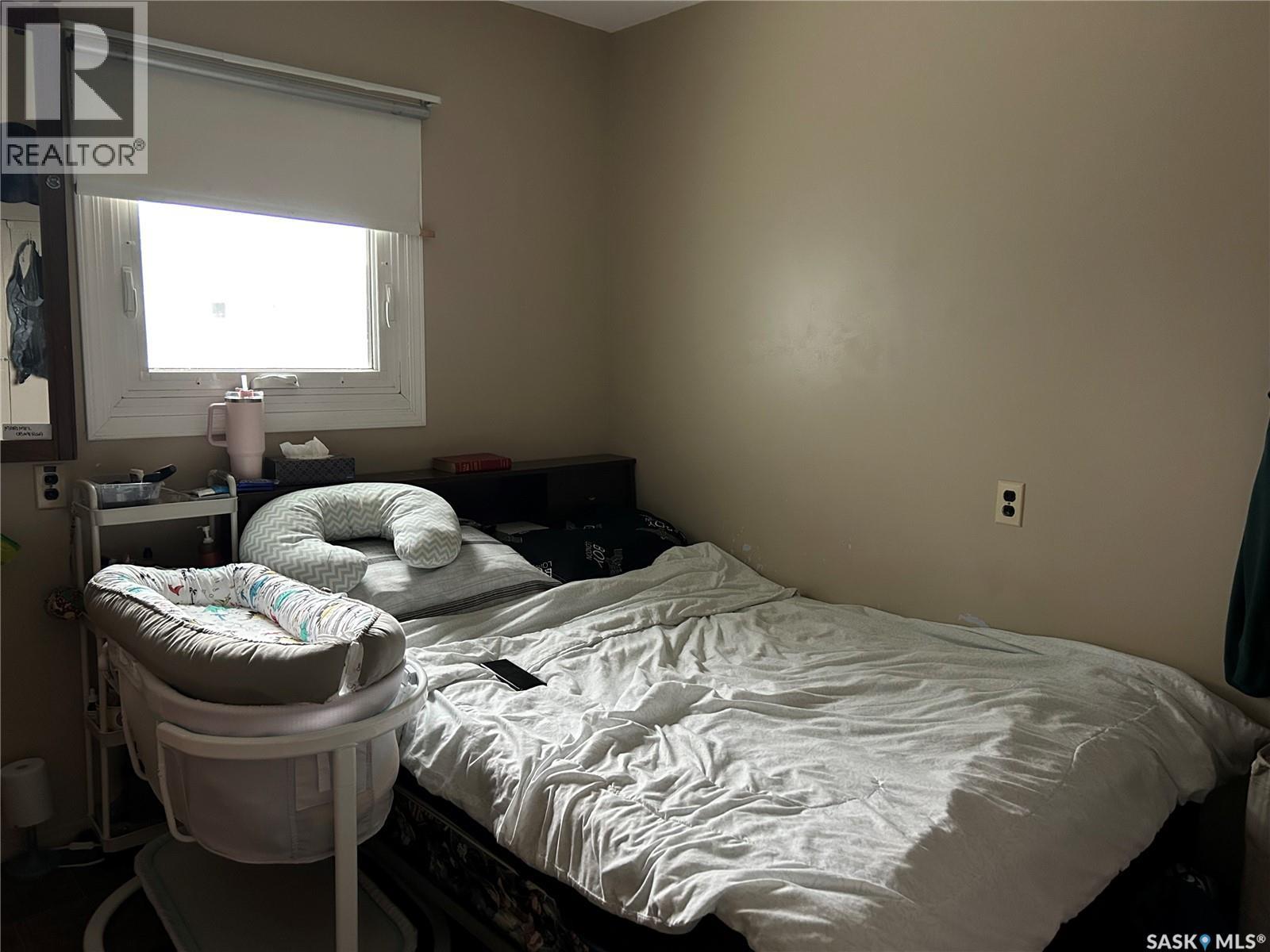 316 4th Avenue W, Watrous, Saskatchewan  S0K 4T0 - Photo 8 - SK034145