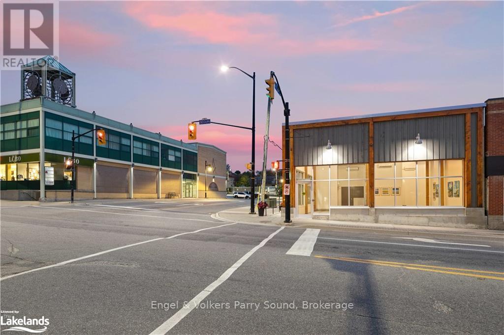 17 Seguin Street, Parry Sound, Ontario  P2A 1A9 - Photo 4 - X10895643