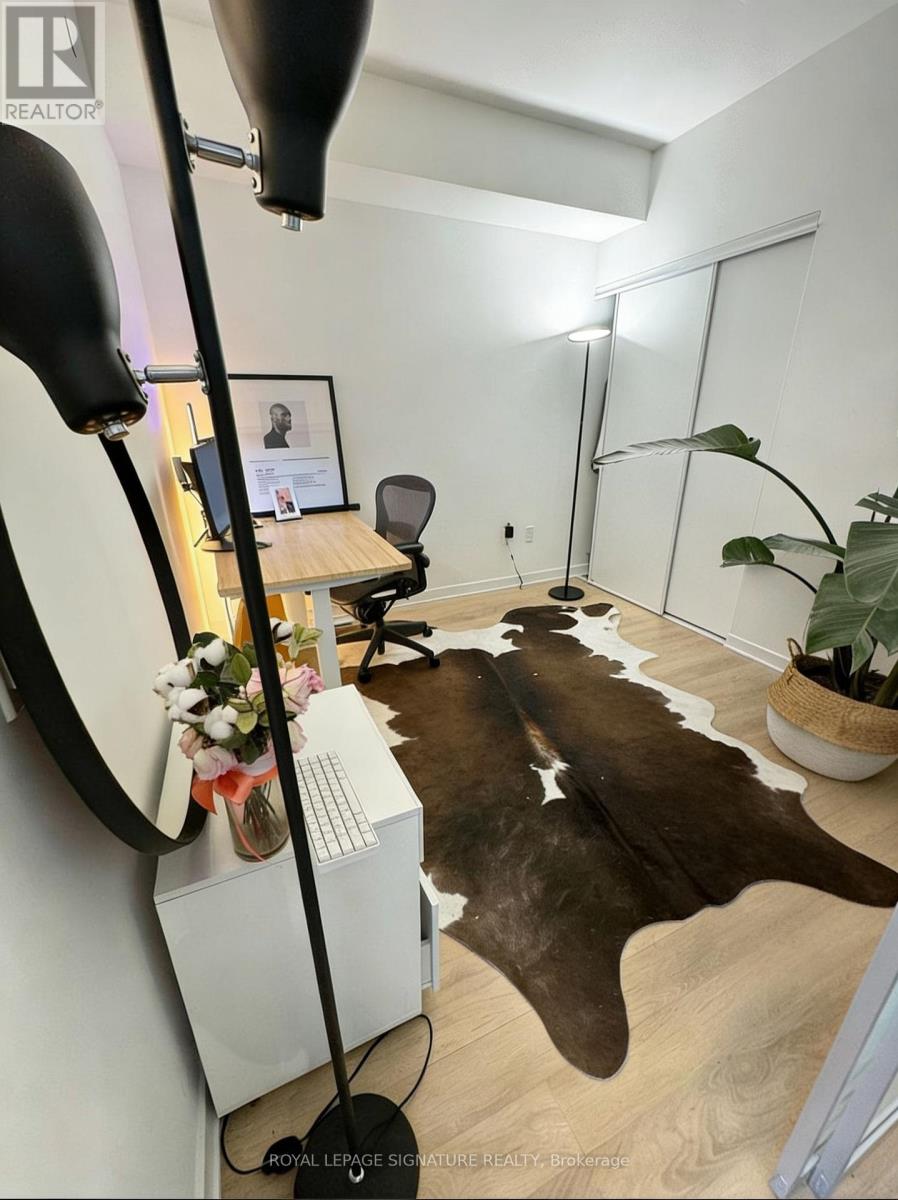 820 - 158 Front Street E, Toronto, Ontario  M5A 0K9 - Photo 12 - C12903812