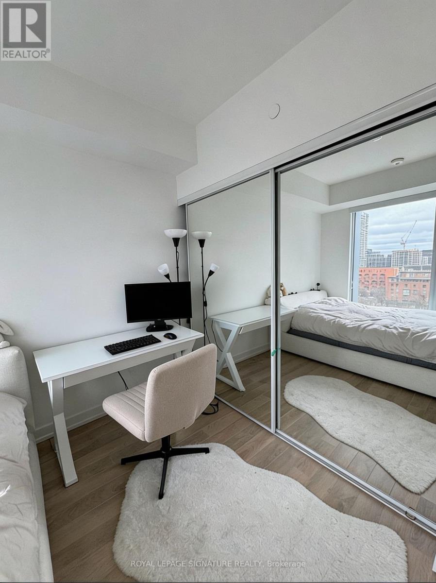 820 - 158 Front Street E, Toronto, Ontario  M5A 0K9 - Photo 11 - C12903812