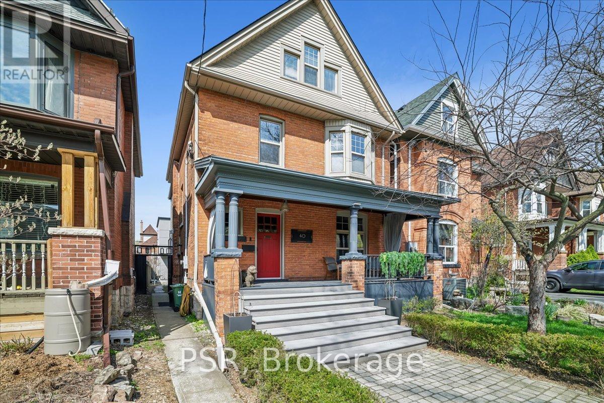 40 Stanley Avenue, Hamilton, Ontario  L8P 2L1 - Photo 3 - X13059816