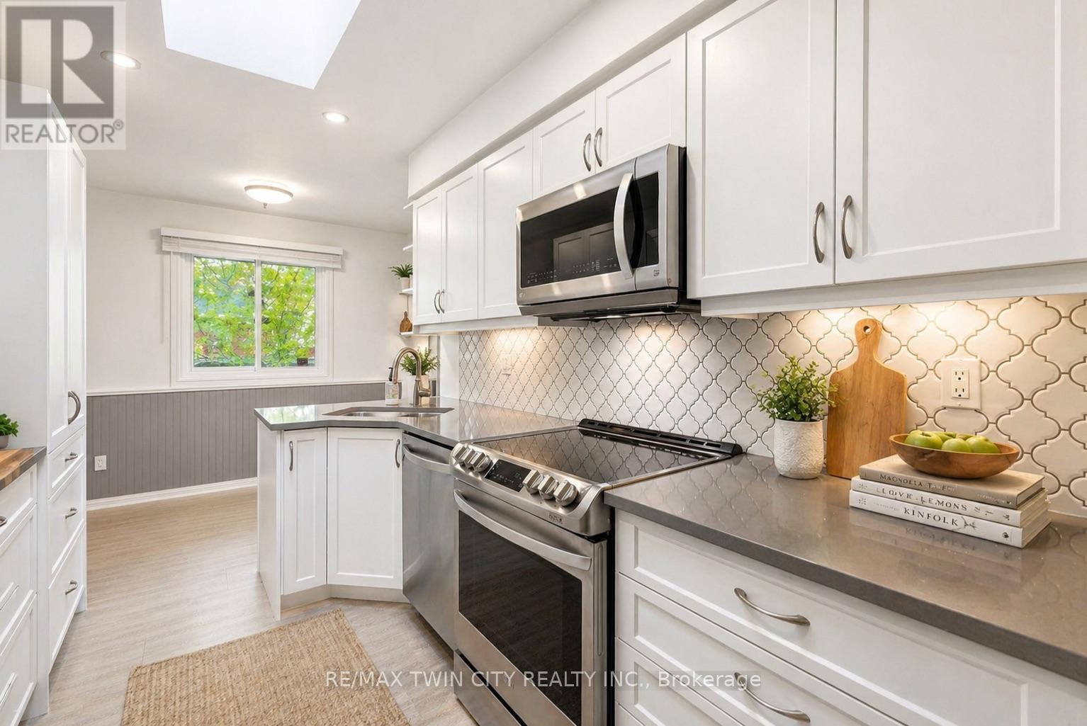 146 Ashley Crescent, London South, Ontario  N6E 3P9 - Photo 6 - X13059820