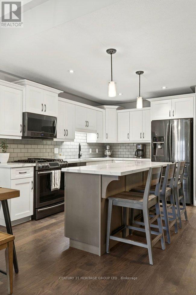 67 Macneil Court, Haldimand, Ontario  N0A 1H0 - Photo 3 - X13059848