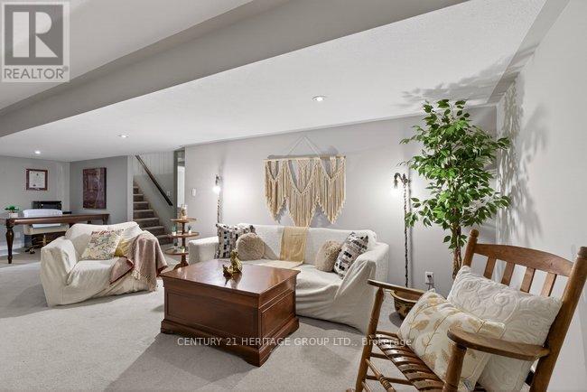 67 Macneil Court, Haldimand, Ontario  N0A 1H0 - Photo 8 - X13059848