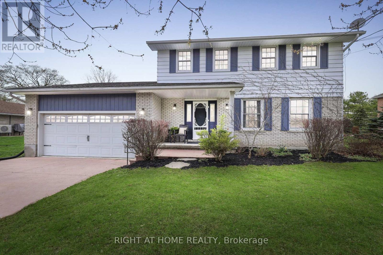 19 OLD MILL PARK, Belleville, Ontario