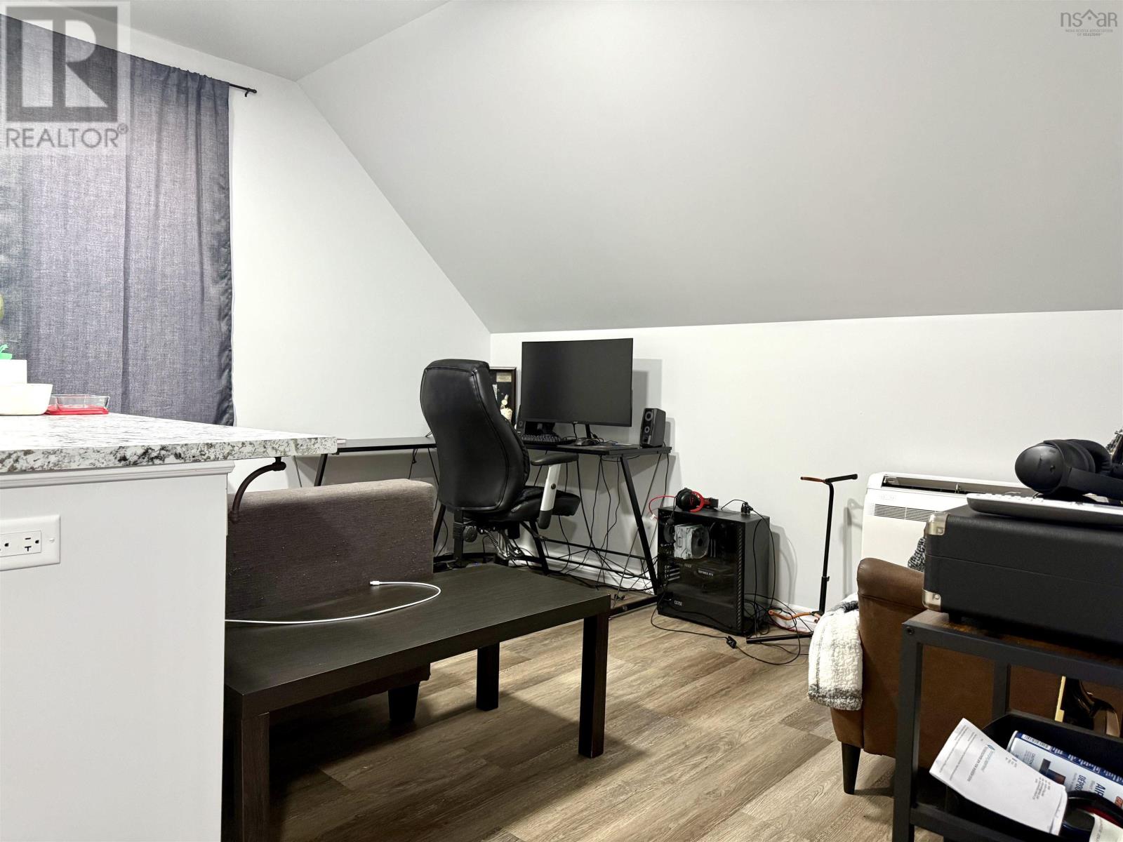 10 Pioneer Street, Springhill, Nova Scotia  B0M 1X0 - Photo 25 - 202609019