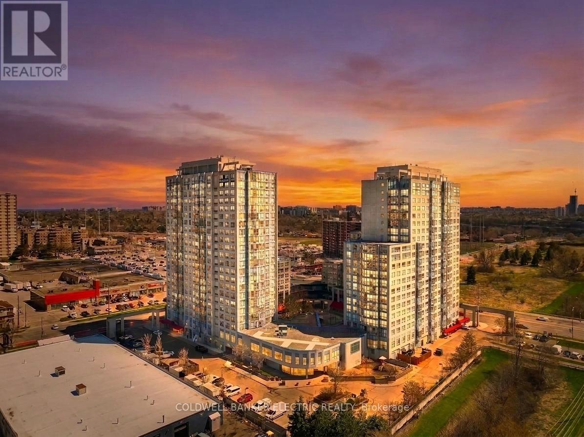 815 - 2550 LAWRENCE AVENUE E, Toronto, Ontario