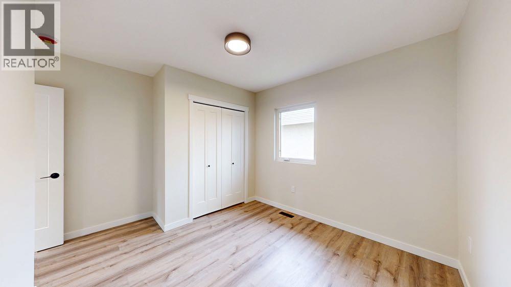 377 4 Street NW, Medicine Hat, Alberta  T1A 6M7 - Photo 25 - A2302835