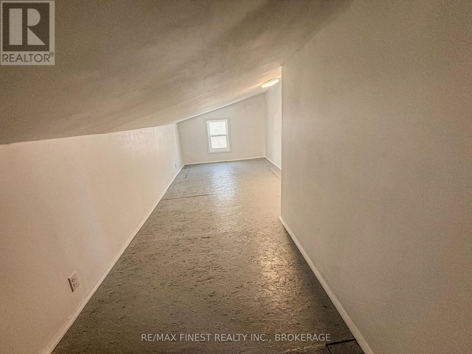 215 Brock Street, Gananoque, Ontario  K7G 1G5 - Photo 13 - X13059936