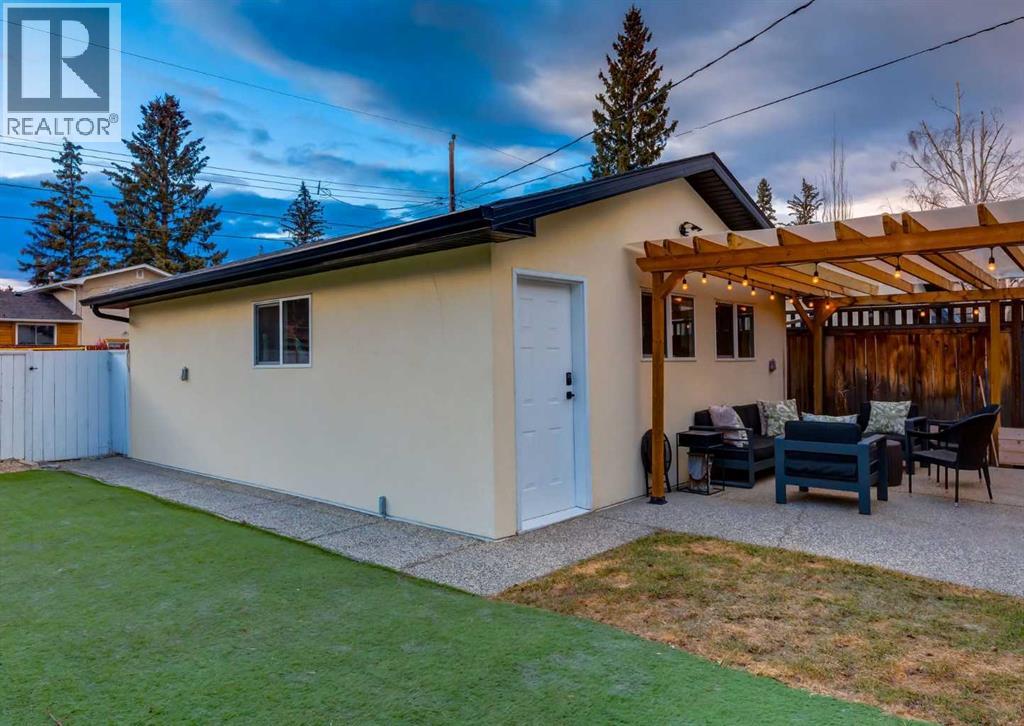 4627 Verona Drive NW, Calgary, Alberta  T3A 0P5 - Photo 45 - A2301023