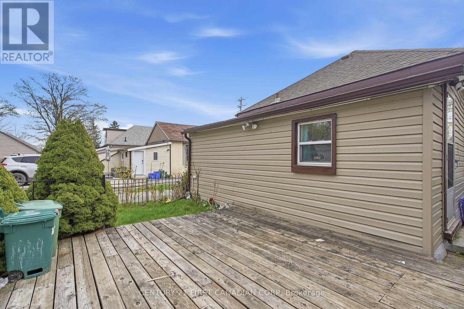 1050 Florence Street, London East, Ontario  N5W 2Z2 - Photo 38 - X13060070