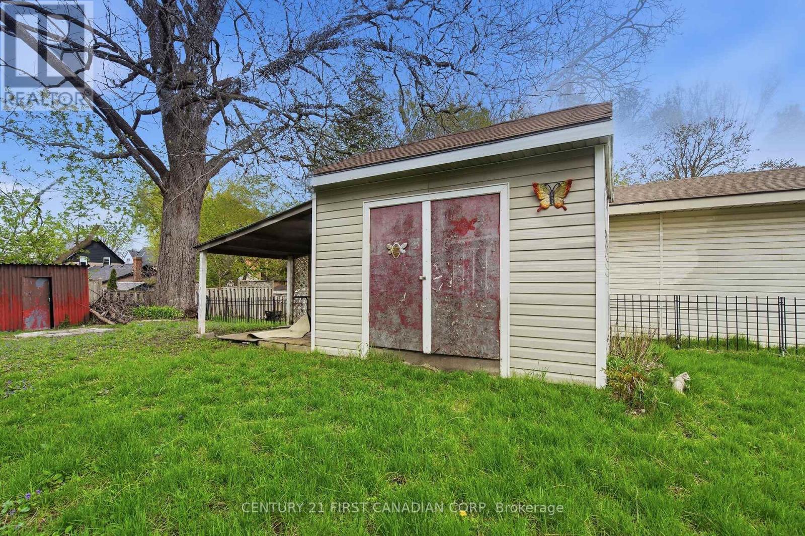 1050 Florence Street, London East, Ontario  N5W 2Z2 - Photo 39 - X13060070