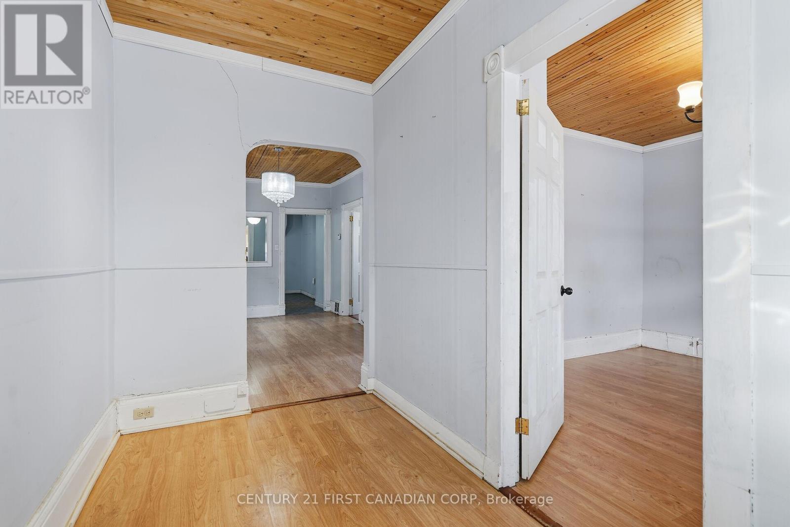 1050 Florence Street, London East, Ontario  N5W 2Z2 - Photo 8 - X13060070